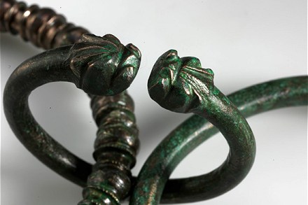 “Urartu Takı Koleksiyonu Sergisi” Rezan Has Müzesi’nde