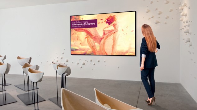Philips U-Serisi Büyük Ekranlar Tüketiciyle Buluşuyor