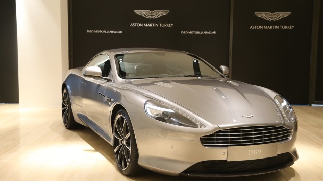 Aston Martin DB9 GT Bond Edition Modeli Türkiye’de Yeni Sahibini Bekliyor