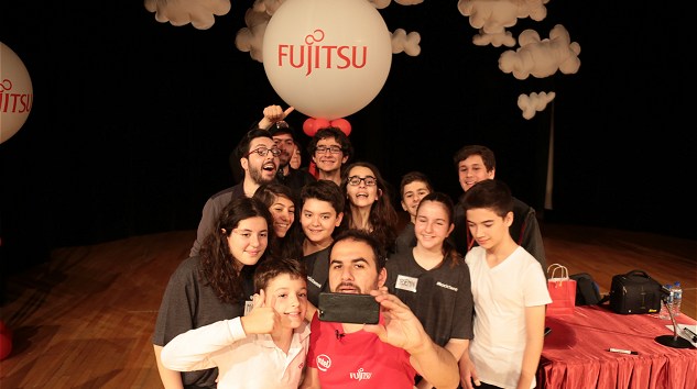 Fujitsu ve Intel, Öğrencilerle Bilişim Günleri’nde Buluştu