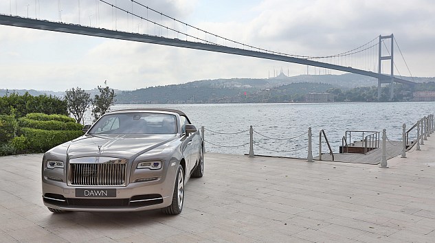 Rolls-Royce Dawn Türkiye’deki Müşterilerini Bekliyor