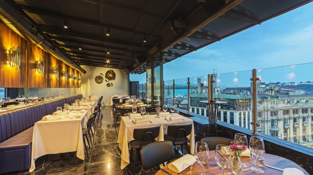 Palomar Bar & Restaurant‘da İstanbul Manzaralı Yemek Zamanları