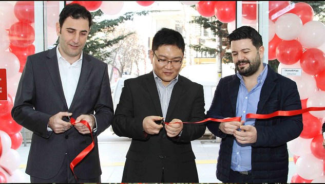 Huawei’nin Yeni Servis Noktası Ankara’da Açıldı