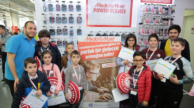 Media Markt ve Microsoft Çocuklara Kodlama Eğitimi Verdi