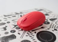 Hafif, Şık Kablosuz: Microsoft Wireless Mobile Mouse 1850