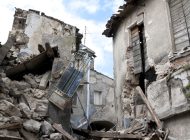 Depremden Büyük Zarar Gören Operatörler Zorluklara Rağmen Çalışmaya Devam Ediyor
